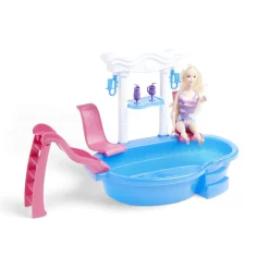 Gifi Poupée Elly avec accessoires piscine
