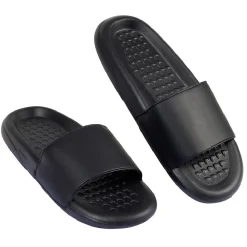 Discount Gifi Sandales claquettes plastique noir uni T44/45