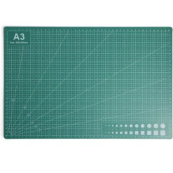 Gifi Tapis de découpe format A3 PVC vert 450x300mm